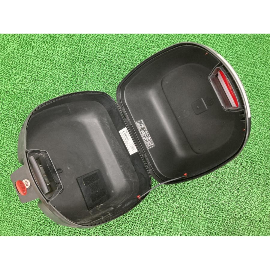 GIVI製 トップケース 社外 中古 バイク 部品 E26NCD 26L モノロック