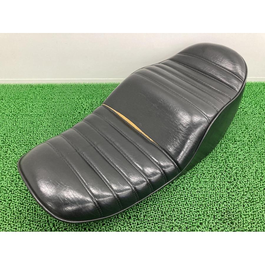 z1000ltd純正シート カワサキ（Kawasaki） Z1000LTD シート 純正 中古 バイク 部品 KZT00B