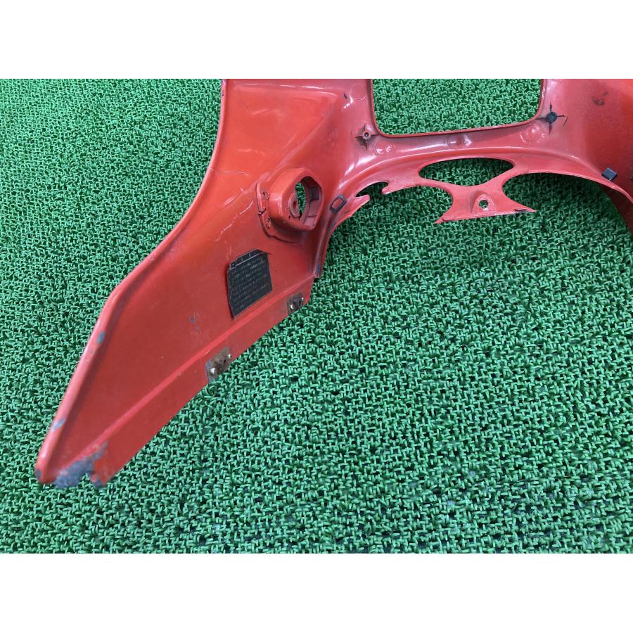 ホンダ（HONDA） NSR250R アッパーカウル 赤/白 KV3 純正 中古 バイク