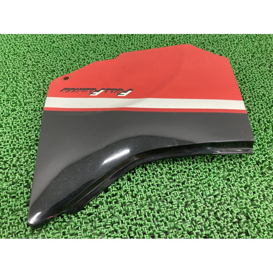 スズキ（SUZUKI） GSX-R1100 サイドカウル 右 赤/黒 27A 純正 中古