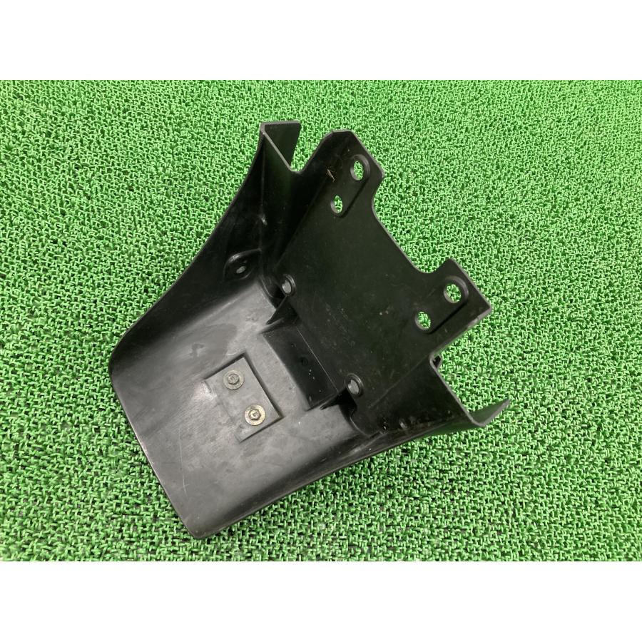 ゼファーカイ リアフェンダー 35023-1549 カワサキ 純正 中古 バイク 部品 ZR400G ゼファーχ 割れ欠けなし ノーマルフェンダー 69 カワサキ（Kawasaki） ゼファーカイ リアフェンダー 35023-1549 純正