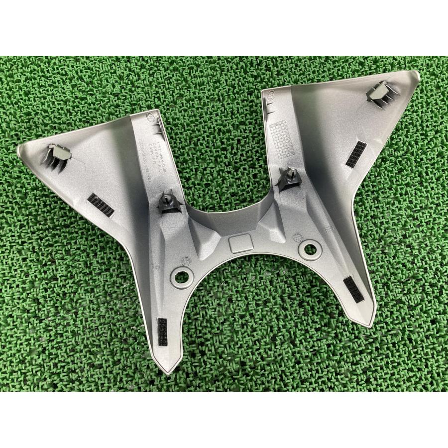 CBR650R タンクカバー 銀 MKN ホンダ 純正 バイク 部品 RH03 割れ欠け無し 品薄 希少品 車検 Genuine 【中古】 73 ホンダ（HONDA） CBR650R タンクカバー 銀 MKN 純正 中古 バイク 部品