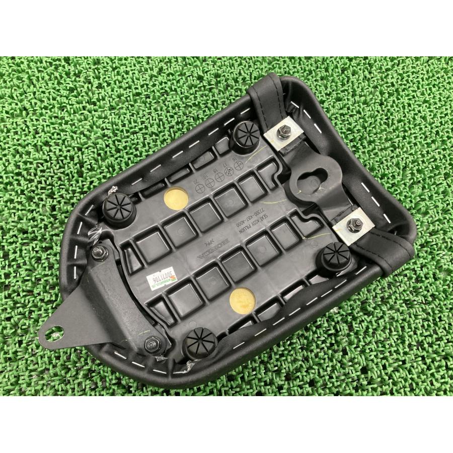 ホンダ（HONDA） レブル250 タンデムシート K87 純正 中古 バイク 部品