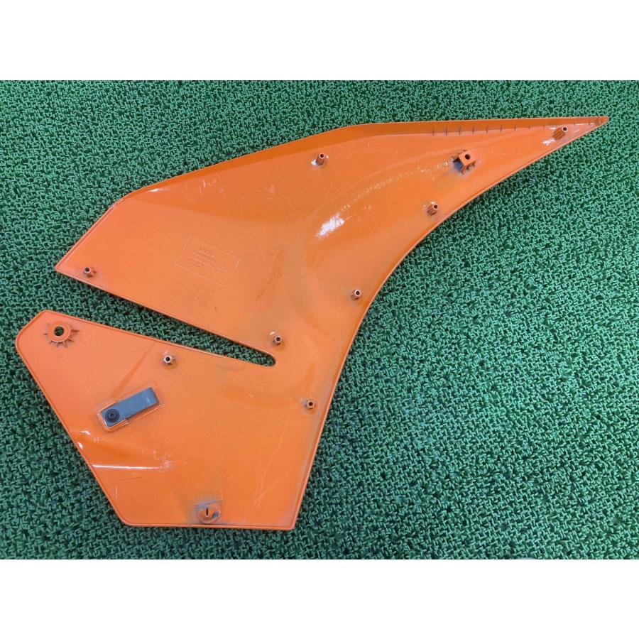 KTM RC125 サイドカウル 左 橙 90508050000 KTM 純正 中古 バイク 部品