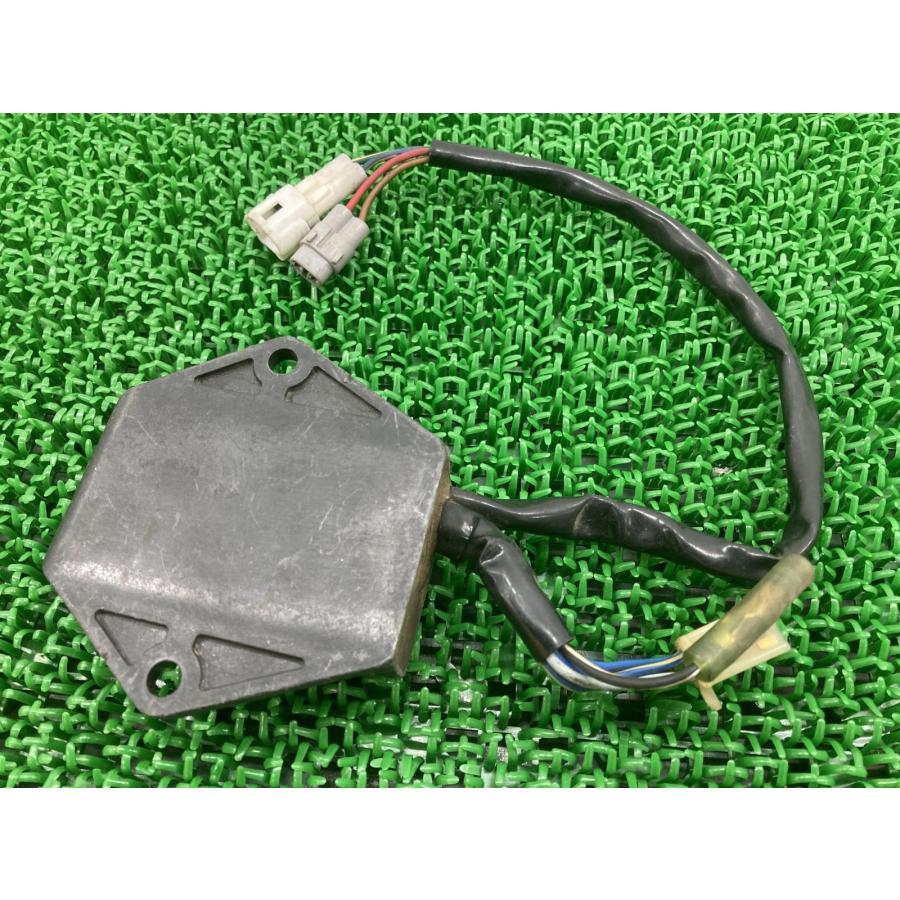YAMAHA（ヤマハ） SR400 SR500 イグナイター 純正 中古 バイク 部品