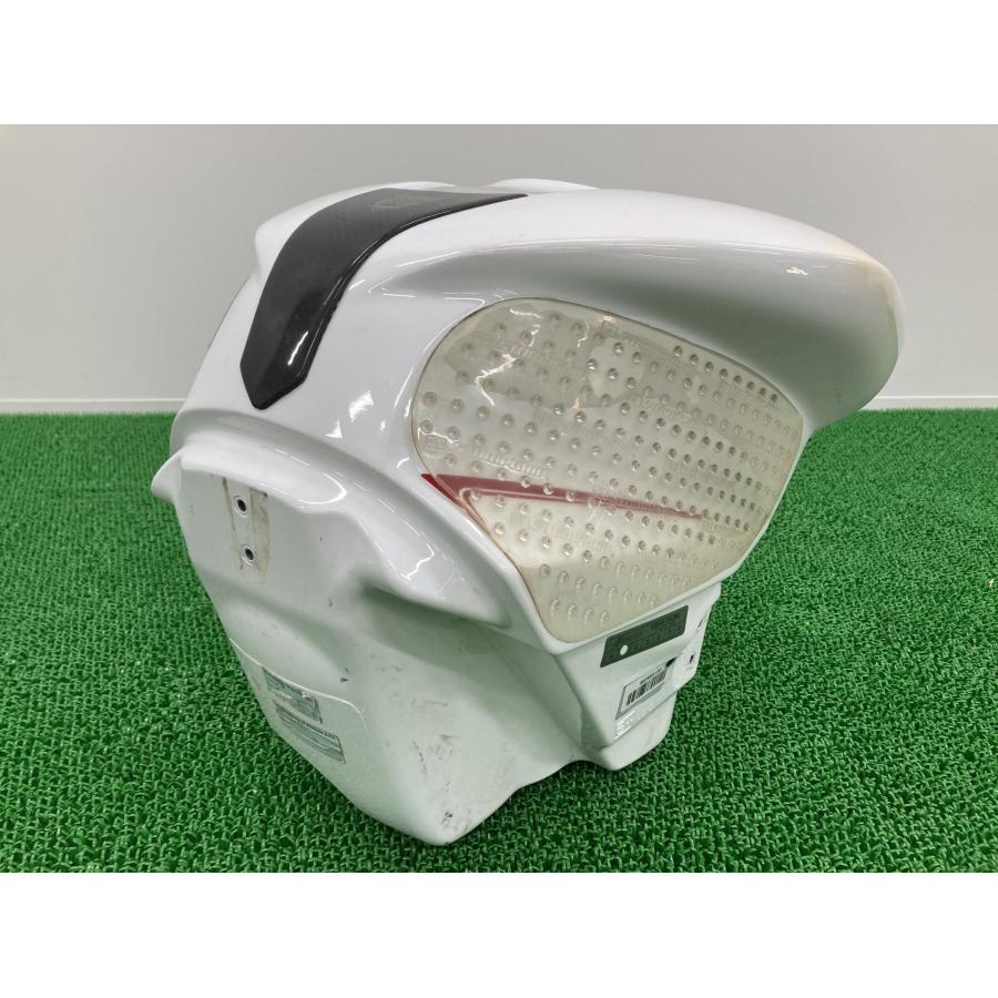 F4R F4RR タンク 白 0715 MVアグスタ 純正 バイク 部品 F4-1000R アチェルビス製 ノーマルポリタンク ガソリンタンク 【中古】 94 F4R F4RR タンク 白 0715 MVアグスタ 純正 中古 バイク 部品 F4-1000R
