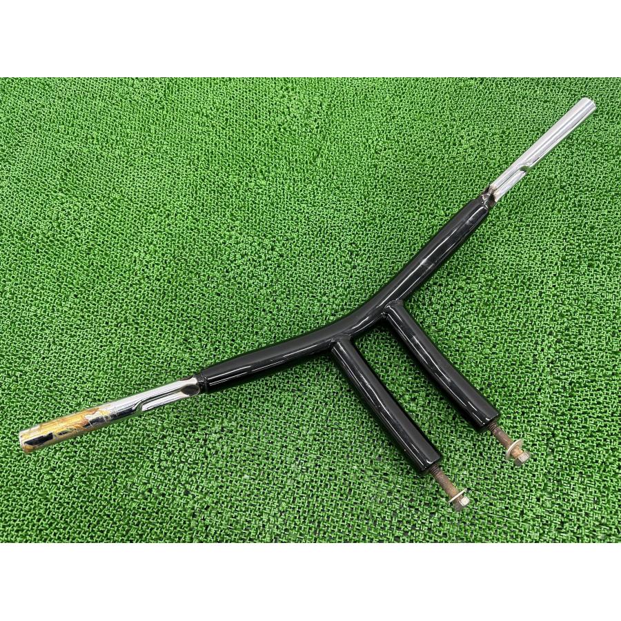 FLSTFB ハンドル ハーレー 純正 バイク 部品 ソフテイル オプション カスタムハンドル クラブスタイルTバー ファットバー 【中古】 51 FLSTFB ハンドル ハーレー 純正 中古 バイク 部品 ソフテイル