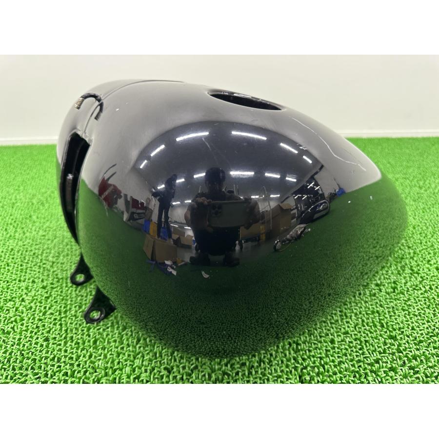 FLSTF1450 タンク 黒 ハーレー 純正 中古 バイク 部品 ソフテイル