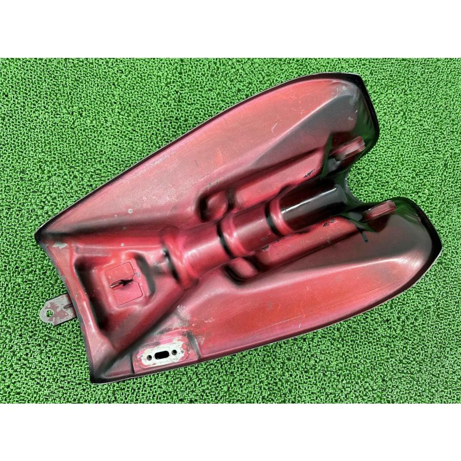 カワサキ Z400FX タンク 純正 中古 バイク 部品 ノーマル