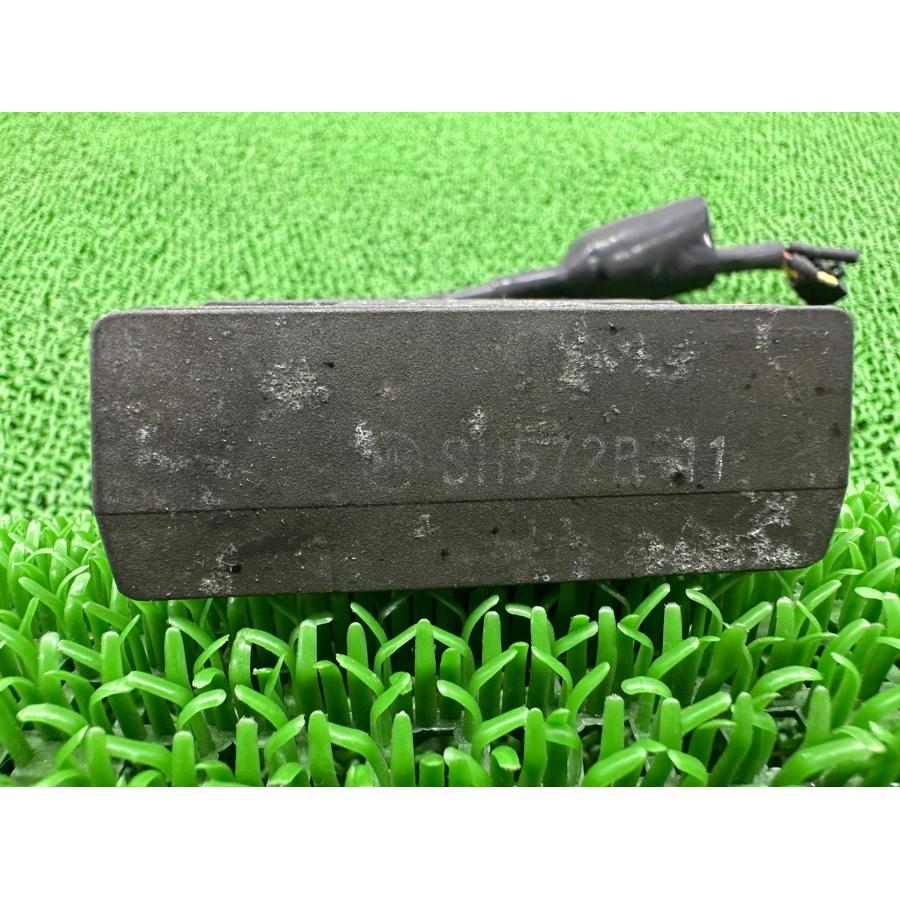 ホンダ（HONDA） SL230 レギュレター 純正 中古 バイク 部品 MD33