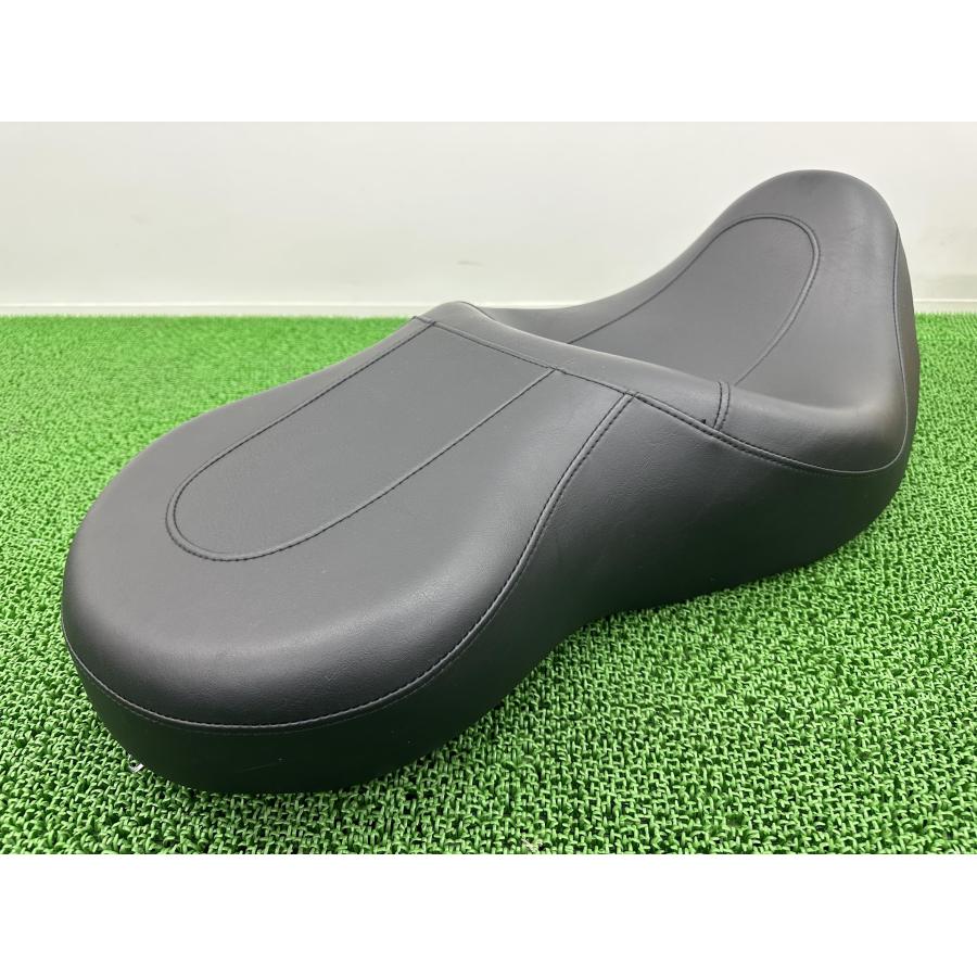 ハーレー　ダイナ　純正シート ダイナ シート ハーレー 純正 中古 バイク 部品 オプション 06年〜17年