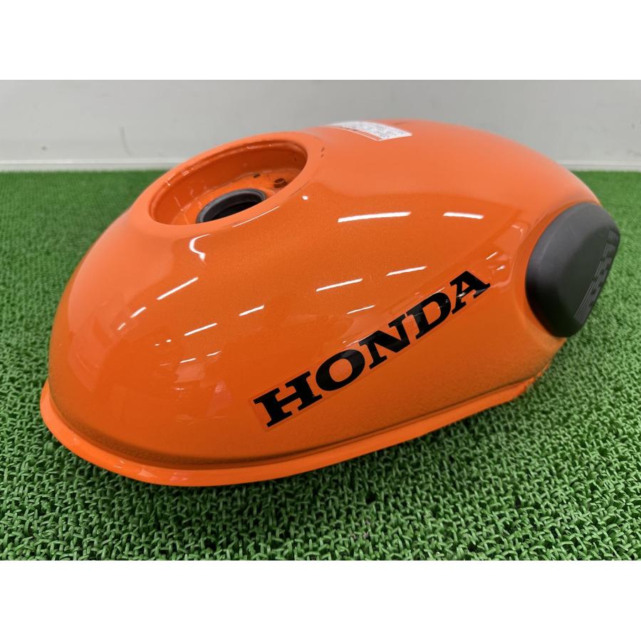 ホンダ（HONDA） CL250 タンク 橙 純正 中古 バイク 部品 MC57
