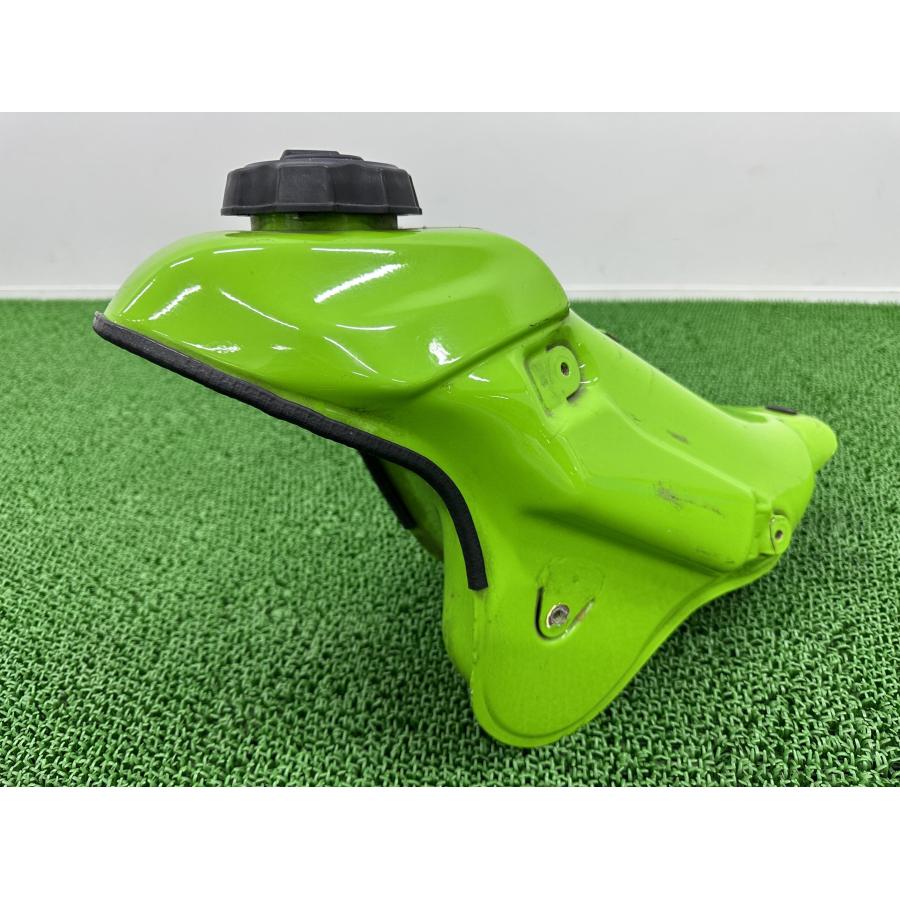 カワサキ（Kawasaki） Dトラッカー KLX250 タンク 緑 純正 中古 バイク