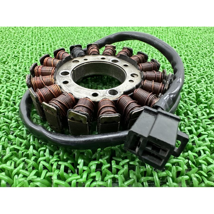 zrx400 ジェネレーターコイル　ステータコイル カワサキ ZRX400 ステーターコイル 純正 中古 ZR400E ZRX-II