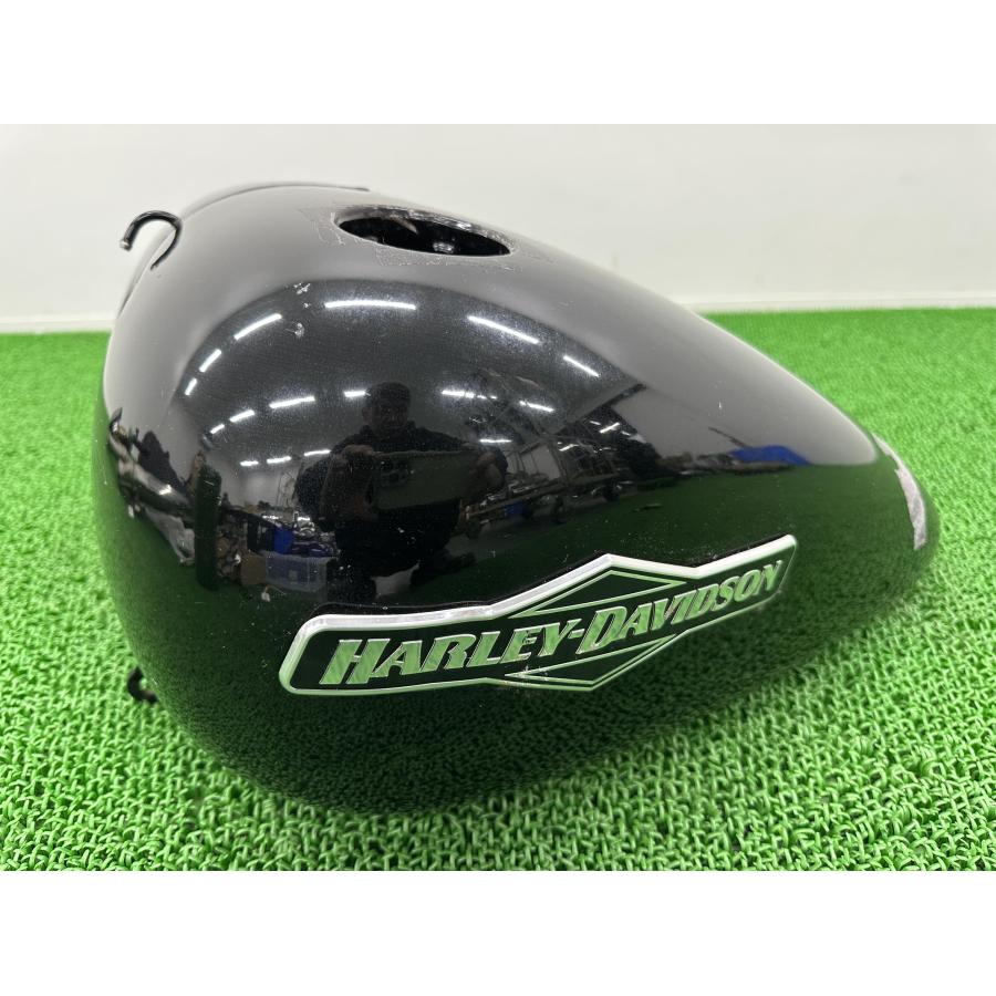 FXSTB1580 タンク 黒 ハーレー 純正 中古 バイク 部品 ソフテイル