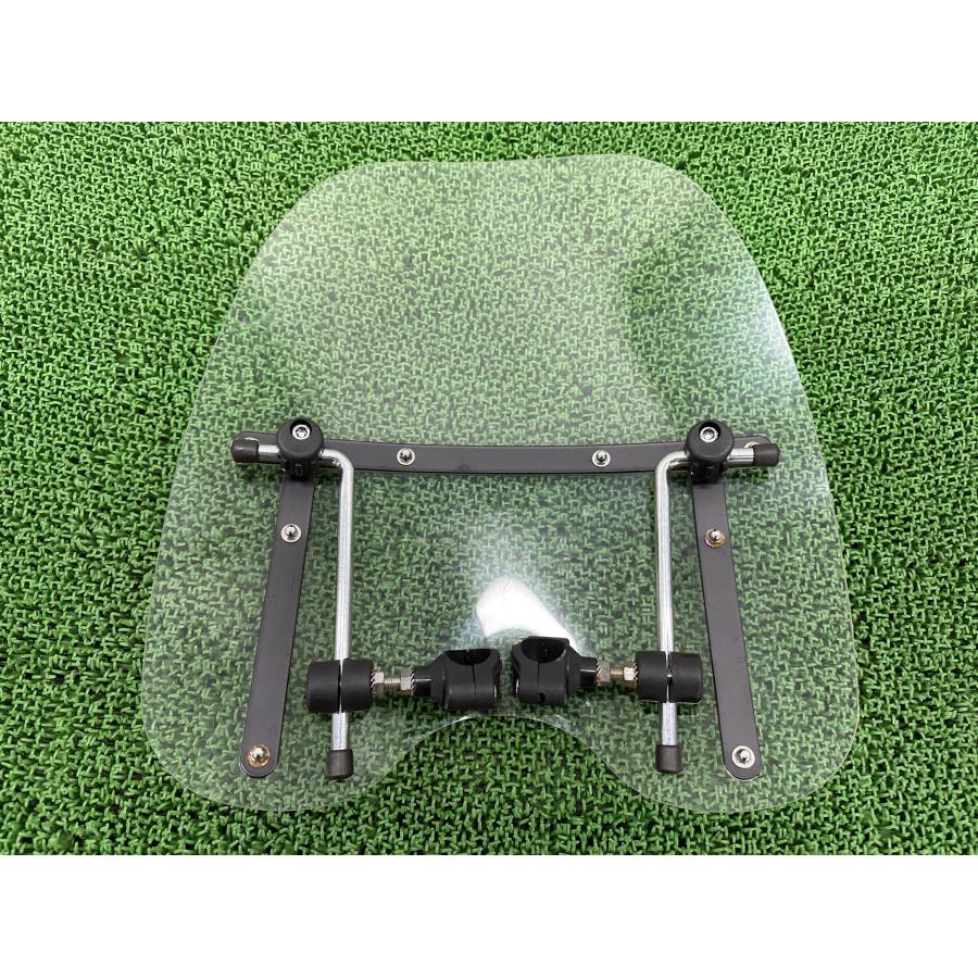 ワールドウォーク製イントルーダークラシック400 スクリーン 社外 中古