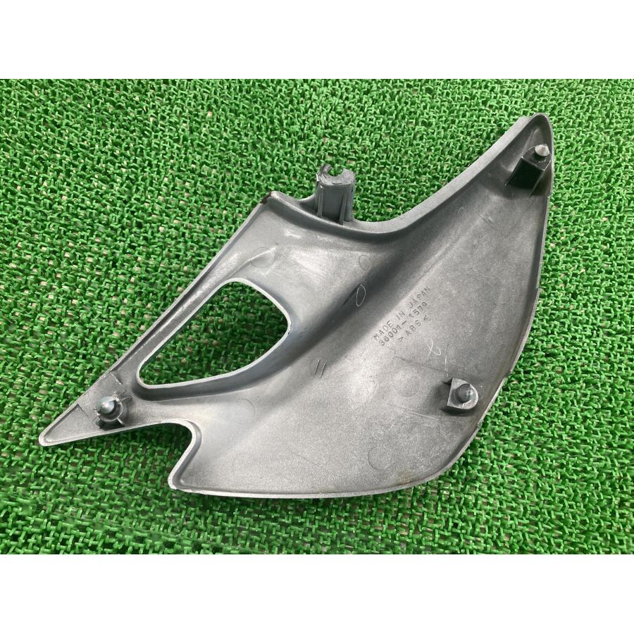 カワサキ（Kawasaki） バリオスII サイドカバー 右 シャンパンゴールド