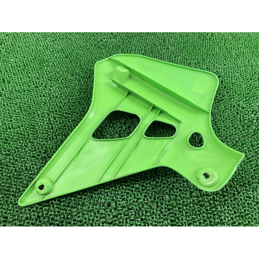 KDX125SR シュラウド 右 緑 49089-1094 カワサキ 純正 中古 DX125A 修復素材に Og カワサキ（Kawasaki） KDX125SR シュラウド 右 緑 49089-1094 純正