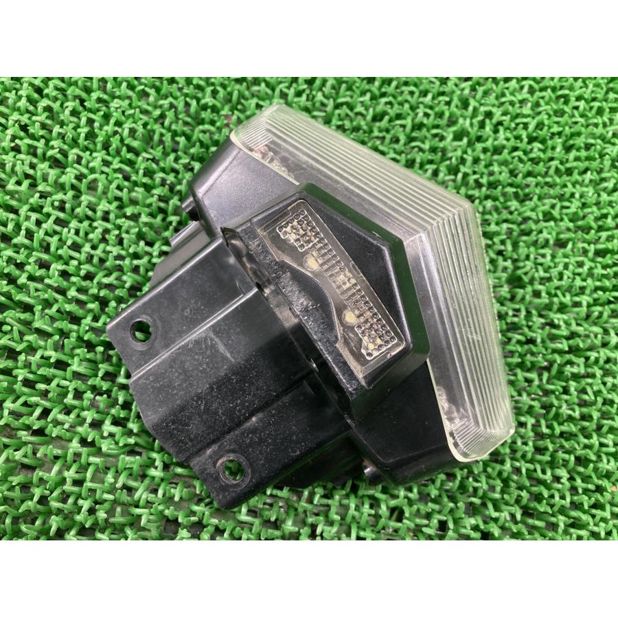 MotoMPH製749 999 テールランプ 社外 バイク 部品 ドゥカティ 03-07年 モトMPH LED クリアレンズ ナンバー灯 【中古】 39 MotoMPH製749 999 テールランプ 社外 中古 バイク 部品 ドゥカティ 03