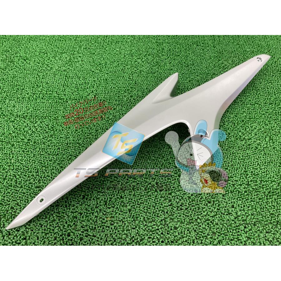エアロックス155 サイドカバー 右 在庫有 即納 ヤマハ 純正 新品 バイク 部品 廃盤 在庫有り 即納可 AEROX155 車検 Genuine 64 ヤマハ発動機 エアロックス155 サイドカバー 右 在庫有 即納 ヤマハ
