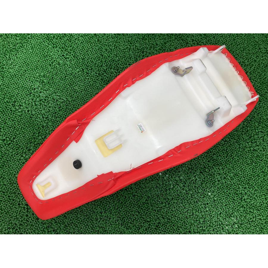 ホンダ CRF250ラリー シート KZZ 純正 中古 バイク 部品 MD44 ホンダ CRF250ラリー シート KZZ 純正 中古 バイク 部品 MD44