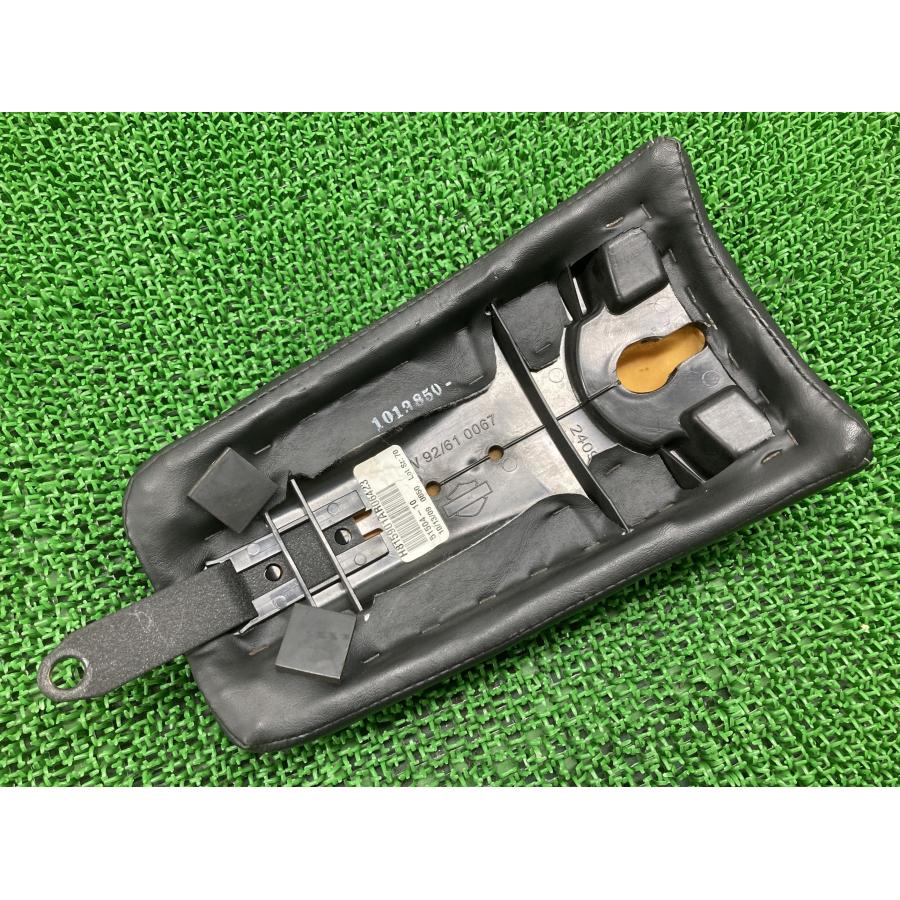 FXDWG1580 シート 51504-10 ハーレー 純正 中古 バイク 部品 ダイナ