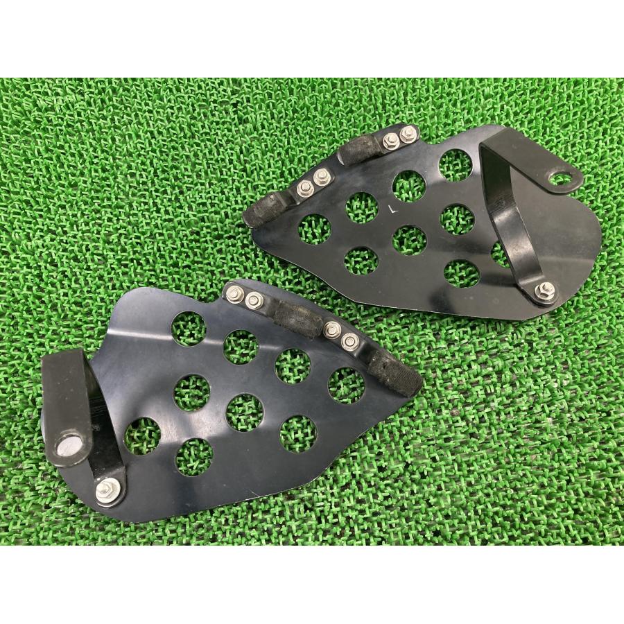 決まりました！V-MAX1200 ﾆｰｸﾞﾘｯﾌﾟﾌﾟﾚｰﾄ 山形発 V-max how to install a heat guard, knee grip Activeのニーグリップ