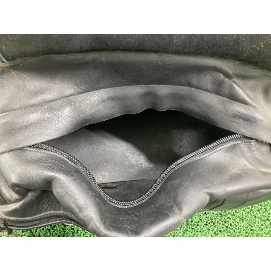 ワイズギア製ドラッグスター400 サドルバッグ 左右 ヤマハ 純正 中古 バイク 部品 4TR VH01J XVS400 DragStar400 破れ無し 品薄 vS YAMAHA（ヤマハ） ワイズギア製ドラッグスター400 サドルバッグ 左右