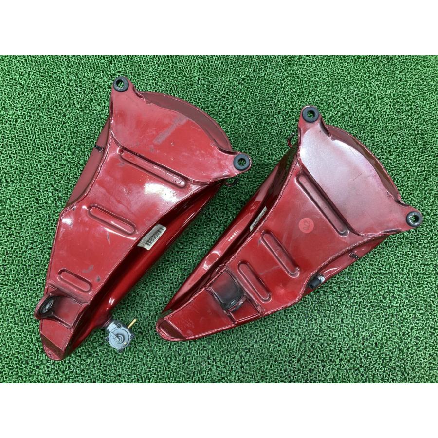 Harley Davidson（ハーレー・ダビッドソン） FLSTC1340 タンク 左右 赤