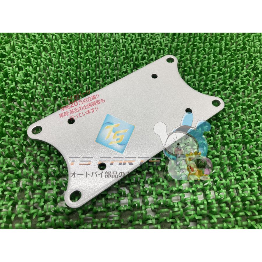 スズキ（SUZUKI） GSX750F フロントフェンダーステー 在庫有 即納 純正