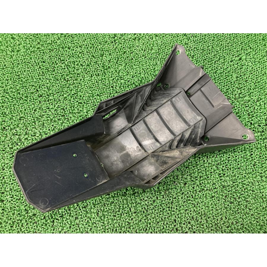 スズキ（SUZUKI） SV650 リアフェンダー 16G 純正 中古 バイク 部品