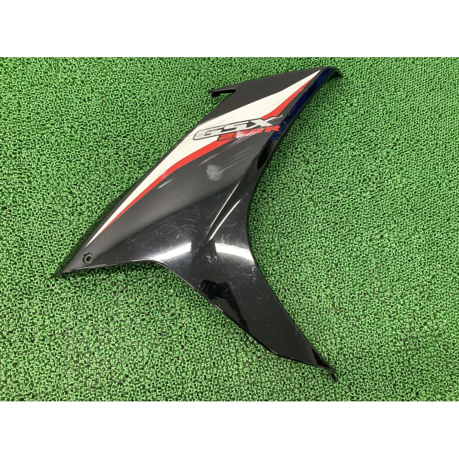 SUZUKI GSX250R 右　サイドカウル　中古品　当時物　純正品　GJ72A　GSX250R スズキ スズキ（SUZUKI） GSX250R サイドカウル 右 黒 20K 純正 中古 バイク
