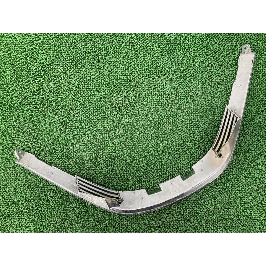 ホンダ（HONDA） GL1500 フロントグリル MN5 純正 中古 バイク 部品
