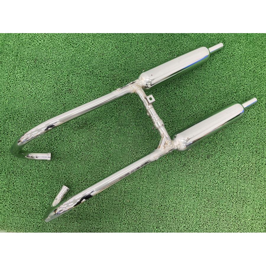 カワサキ（Kawasaki） W800 マフラー K616 純正 中古 バイク 部品