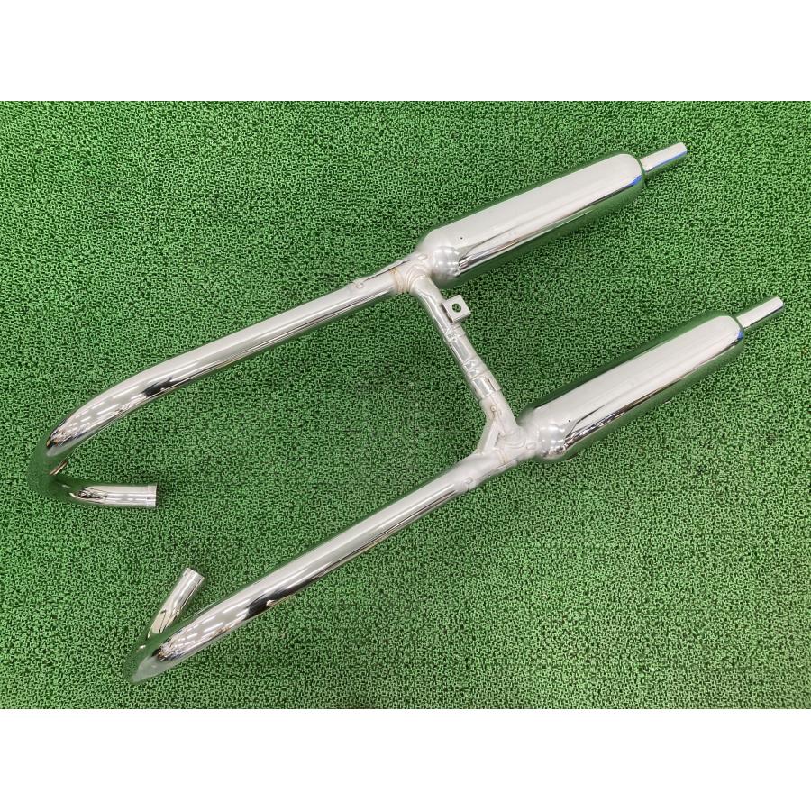カワサキ（Kawasaki） W800 マフラー K690 純正 中古 バイク 部品