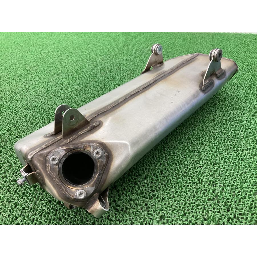 690デューク サイレンサーマフラー 756.05.283.100 KTM 純正 中古 バイク 部品 690DUKE 品薄 希少品 コケキズ無し 車検 Genuine 68の画像