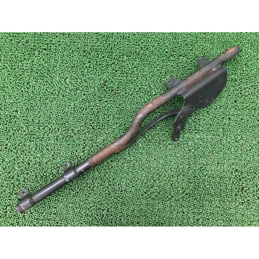 ハーレーダビッドソン　XL883　XL1200　マフラーステー　65339-04　中古品 XL883 XL1200 マフラーステー 65339-04 ハーレー 純正 中古 バイク