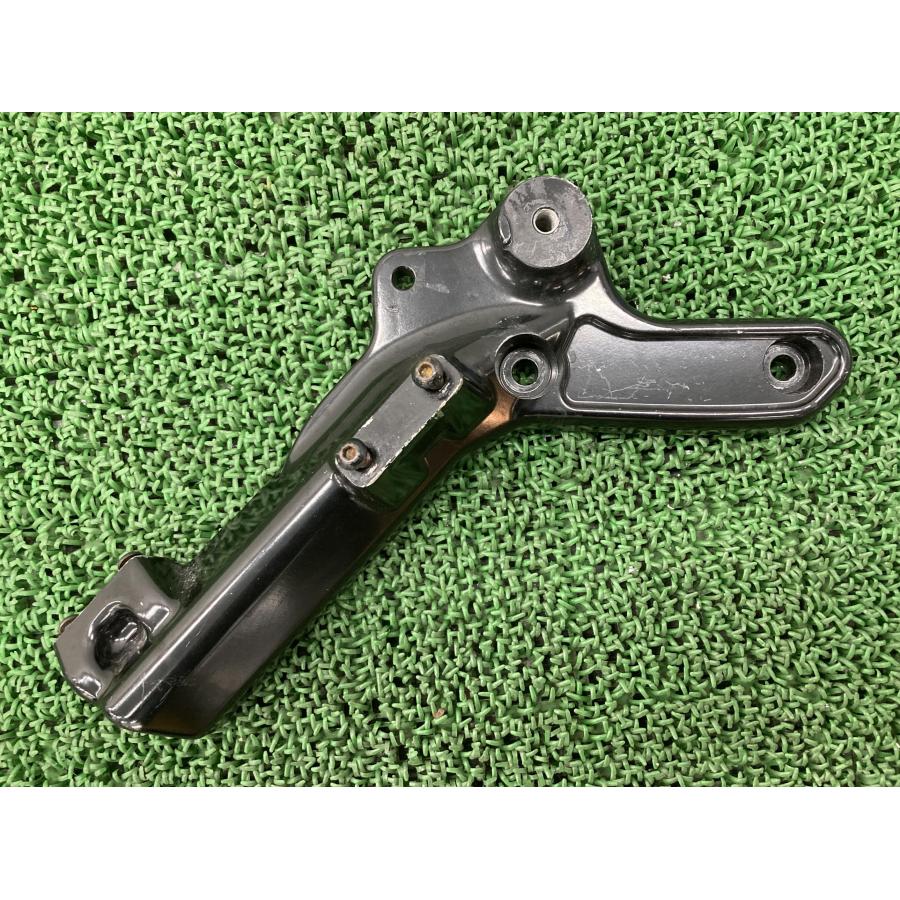 FLFBS1870 マフラーステー 65500063 ハーレー 純正 中古 バイク 部品