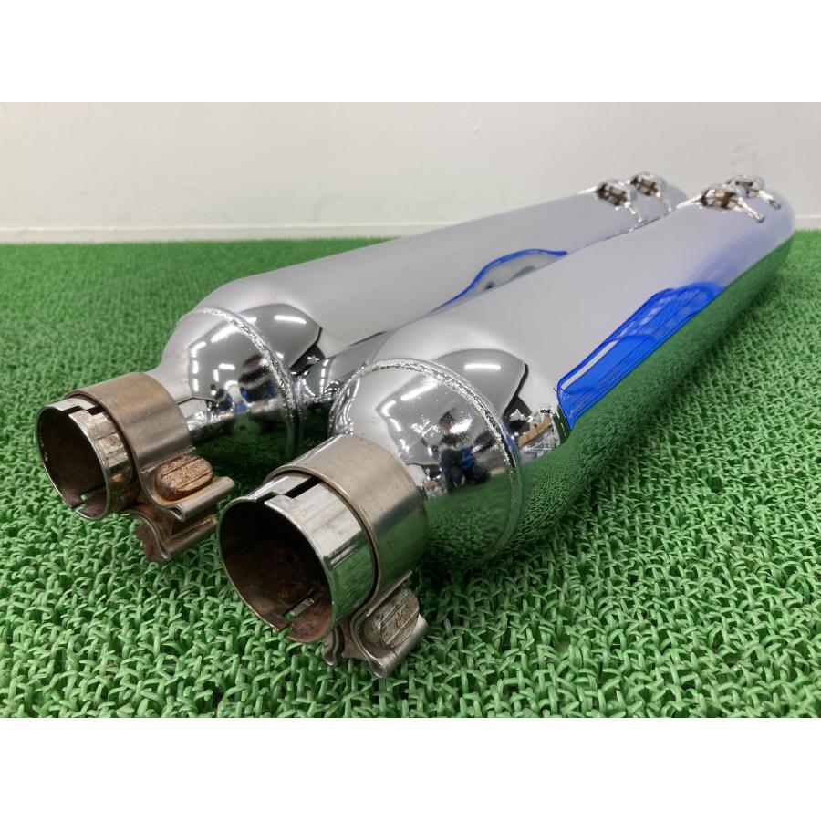 FLHRC1580 サイレンサーマフラー 左右 65748-07/65949-07 ハーレー 純正 65748-07 65949-07 ロードキングクラシック 【中古】 52 FLHRC1580 サイレンサーマフラー 左右 65748-07/65949-07 ハーレー