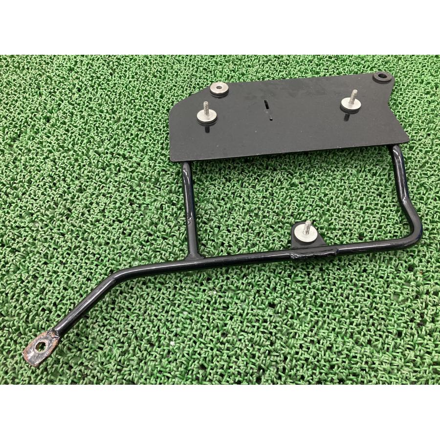 FLSTC1340 サドルバッグサポート 右 ハーレー 純正 中古 バイク 部品