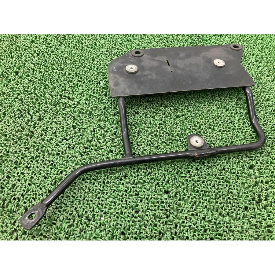 FLSTC1340 サドルバッグサポート 右 ハーレー 純正 中古 バイク 部品