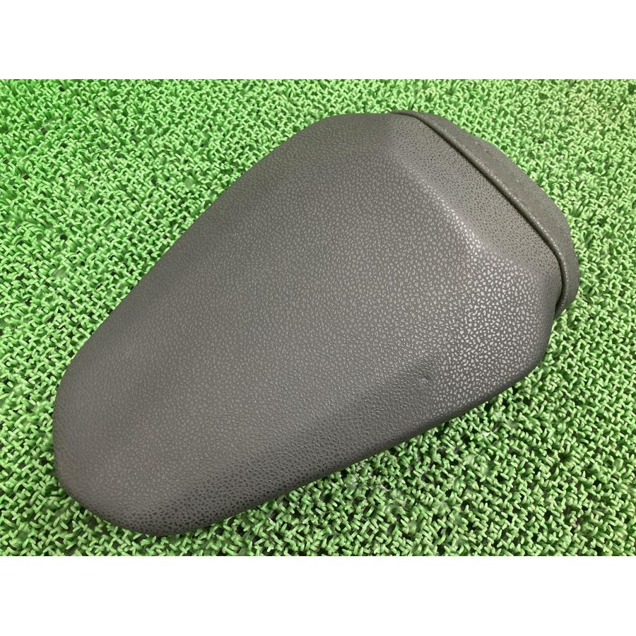 カワサキ（Kawasaki） Z900 タンデムシート 53066-0582 純正 中古