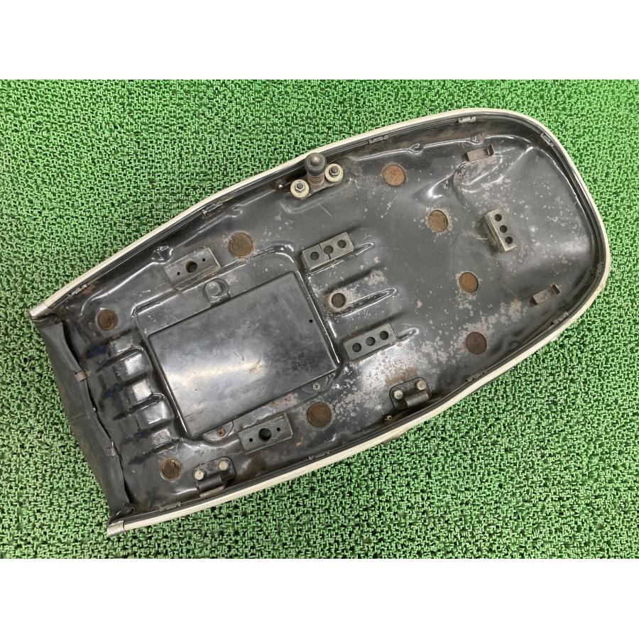 ホンダ（HONDA） CB750FOUR シート 純正 中古 バイク 部品 K2 K3 K4 K5