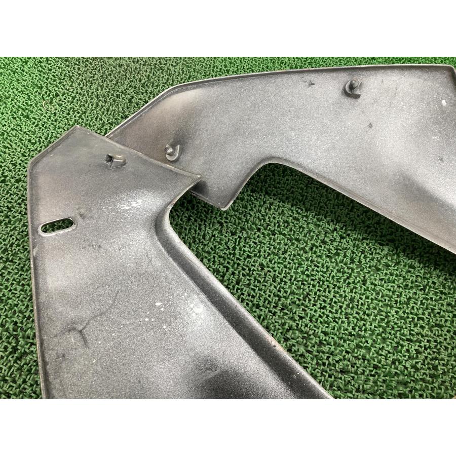 スズキ（SUZUKI） RGV250ガンマ テールカウル 22D 純正 中古 バイク
