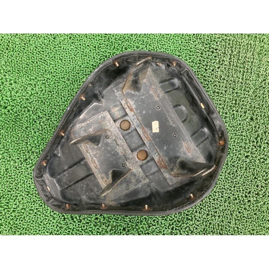 モンキー シート AB27-1402*** ホンダ 純正 バイク 部品 AB27 MONKEY 修復素材や張り替えベースに 品薄 希少品 【中古】 8 ホンダ（HONDA） モンキー シート AB27-1402*** 純正 中古 バイク 部品