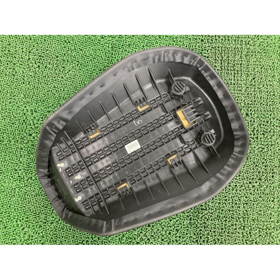 ホンダ（HONDA） モンキー125 シート K0F 純正 中古 バイク 部品 JB02