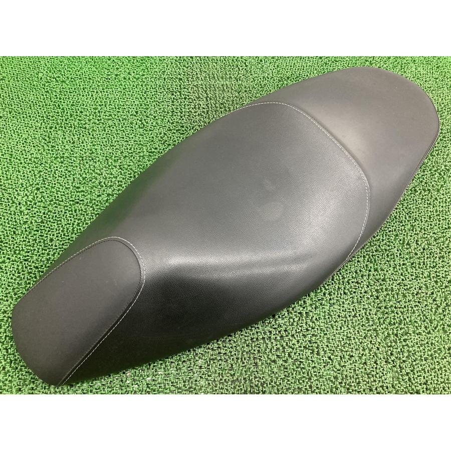 NMAX125 シート 2DP ヤマハ 純正 中古 バイク 部品 SE86J N-MAX 修復素材や張り替えベースに 品薄 希少品 車検 Genuine jZ ヤマハ発動機 NMAX125 シート 2DP ヤマハ 純正 中古 バイク 部品 SE86J