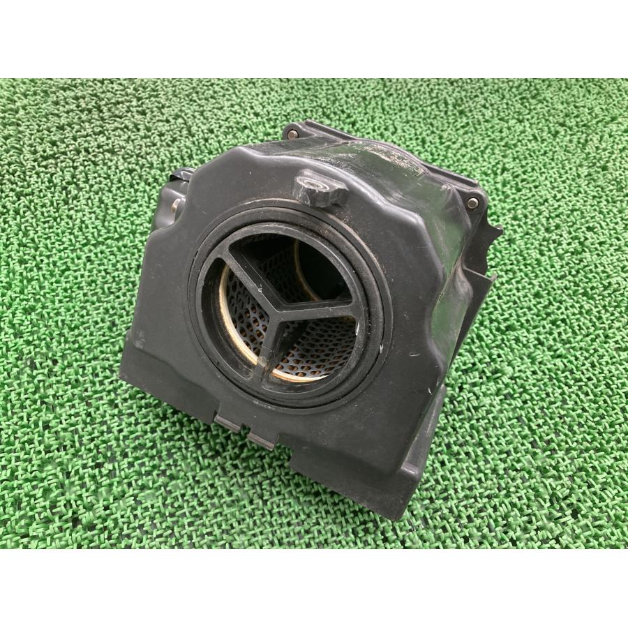 カワサキ（Kawasaki） ZRX1100 エアクリーナーボックス A110 ZRT10C