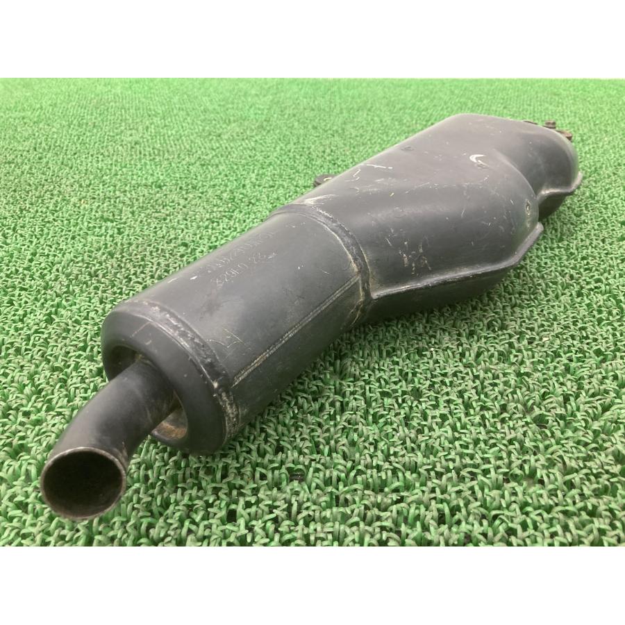RMX250 サイレンサーマフラー 29E0 スズキ 純正 バイク 部品 SJ13A カスタム素材に 機能的問題なし 品薄 希少品 【中古】 23 スズキ（SUZUKI） RMX250S サイレンサーマフラー 29E0 純正 中古