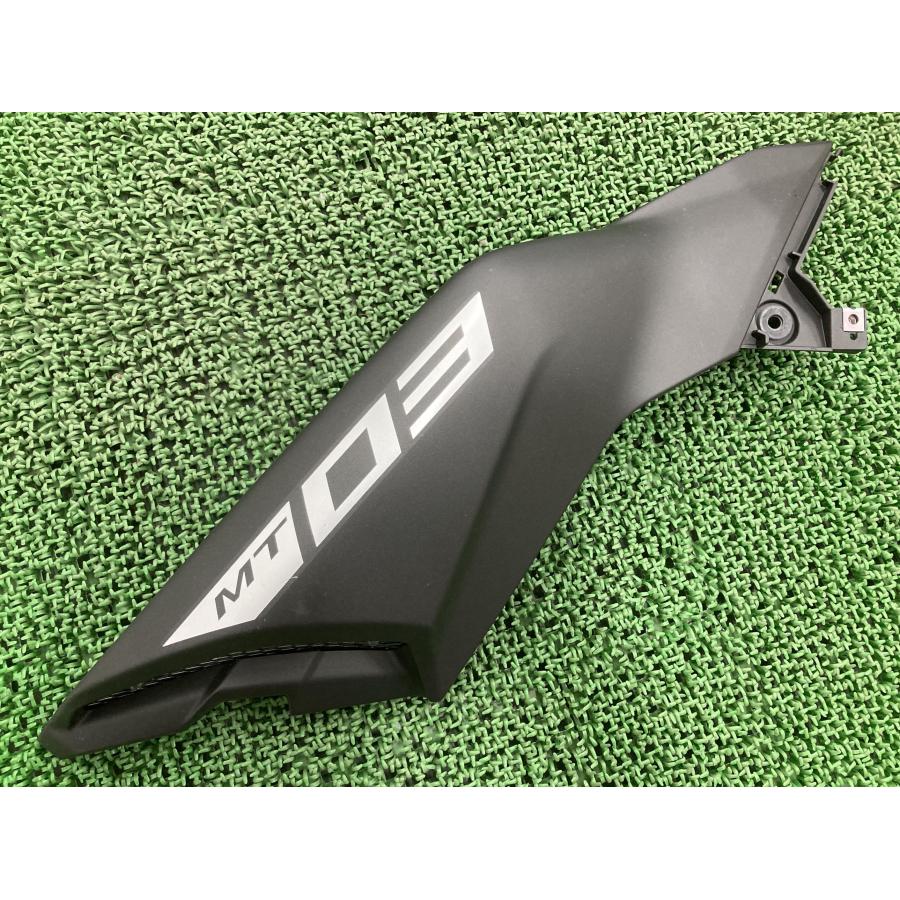 ヤマハ発動機 MT-03 エアダクトカバー 左 ガンM B04 ヤマハ 純正 中古
